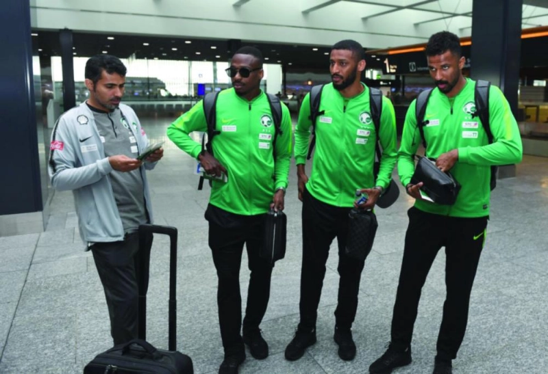 من مغادرة الأخضر لمواجهة ألمانيا (إعلامي المنتخب)