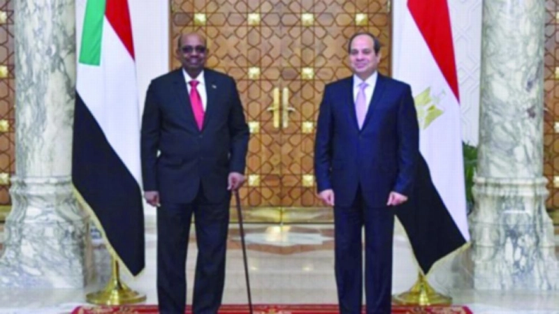 السيسي والبشير في لقاء سابق (مكة)