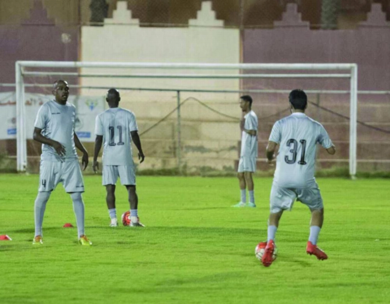 جانب من تدريبات أخضر الاحتياجات بالرياض (مكة)