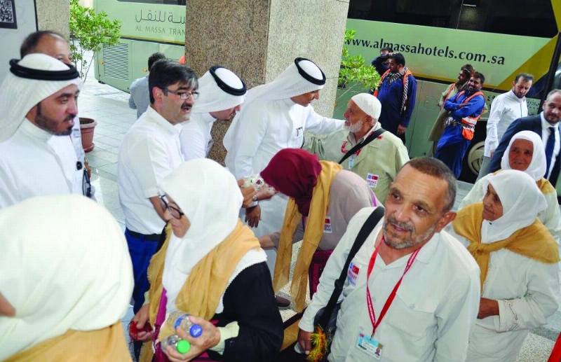 حجاج أتراك لدى وصولهم إلى المدينة المنورة (واس)