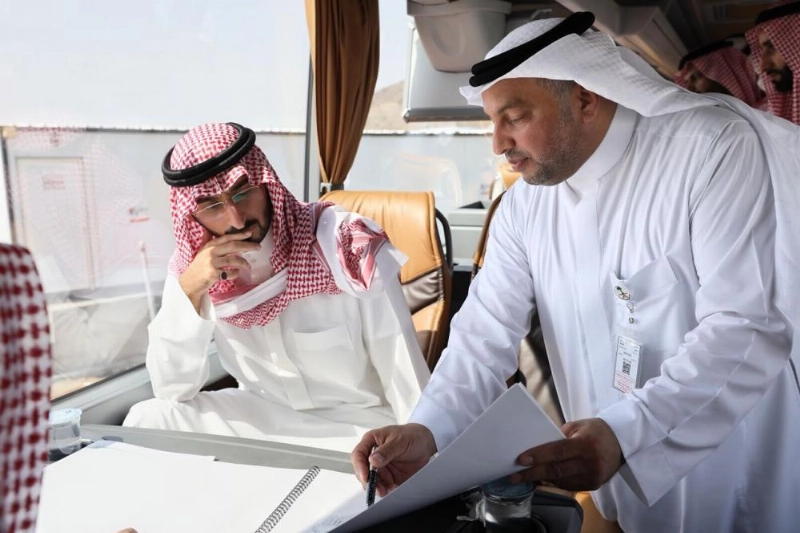 عبدالله بن بندر خلال الجولة (مكة)