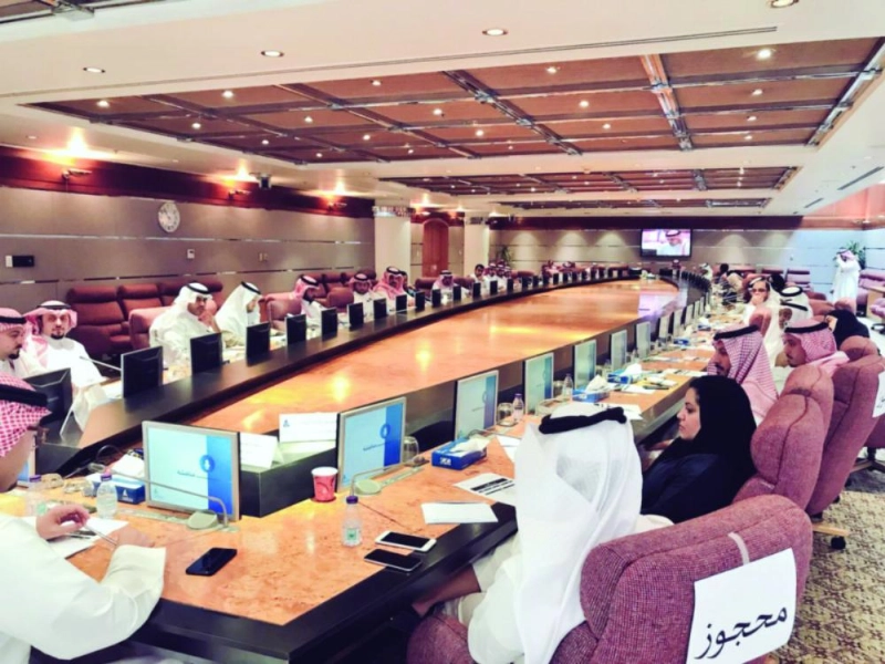 من اللقاء الموسع للجنة الضيافة والترفيه بغرفة الشرقية (مكة)
