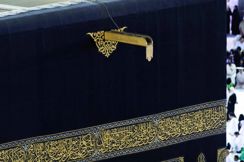 الميزاب مصنوع من الذهب الخالص