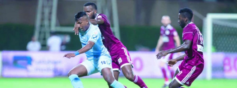 الشمراني في مباراة الباطن والفيصلي (مكة)