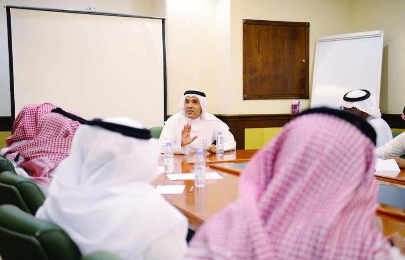 جانب من المؤتمر الصحفي (مكة)