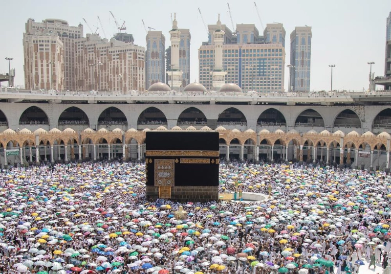 حجاج خلال الطواف في الموسم الماضي (مكة)