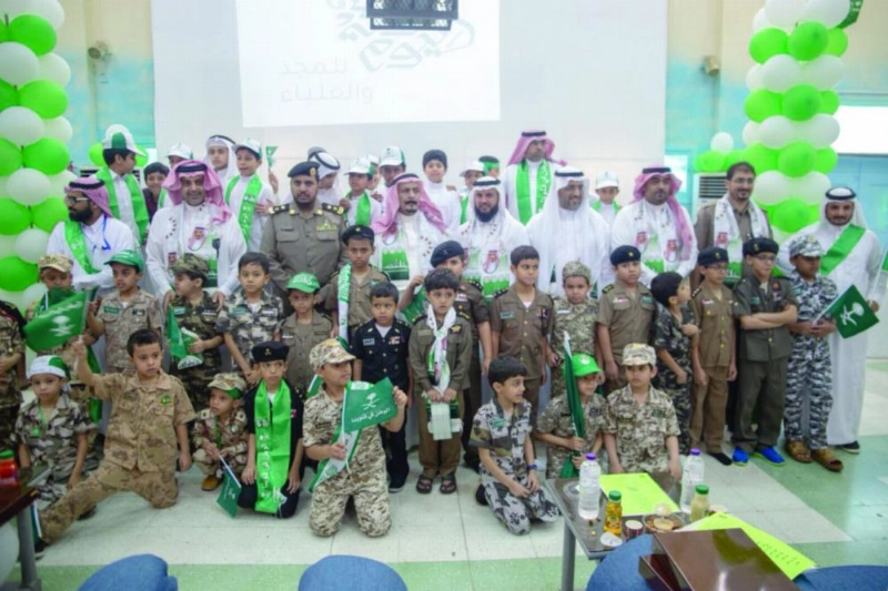 المشاركون في الاحتفالية (مكة)