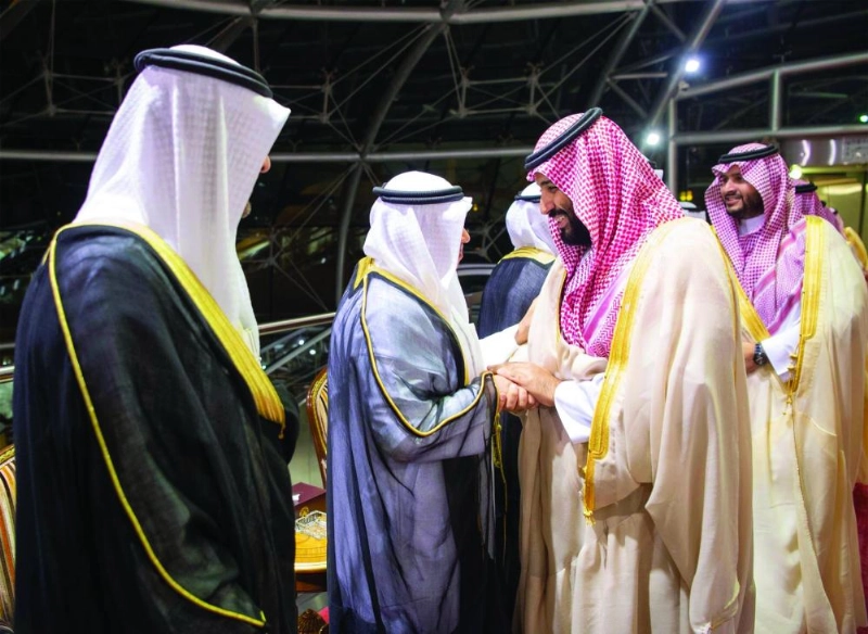 الأمير محمد بن سلمان لدى وصوله إلى الكويت أمس (واس)