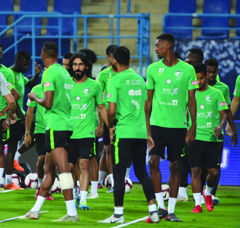 من تدريبات المنتخب السعودي استعدادا لنظيره البرازيلي (واس)