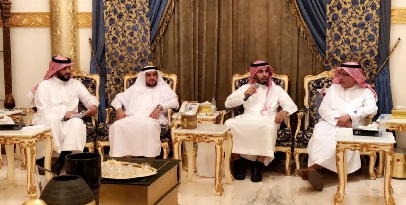 إبراهيم سرحان متحدثا في الثلوثية (مكة)