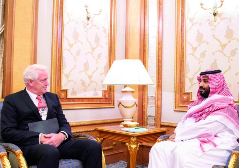 ولي العهد خلال لقائه رئيس أكور