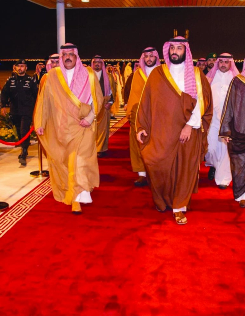 ولي العهد لدى وصوله إلى حائل