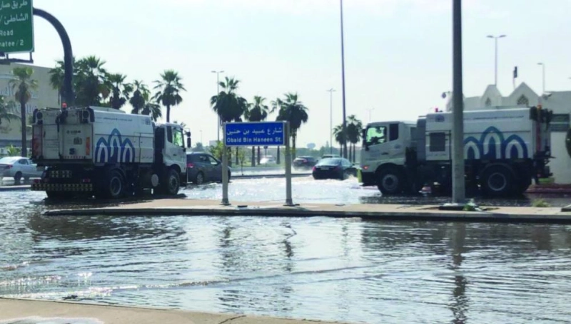 من الأمطار التي شهدتها جدة أمس (مكة)