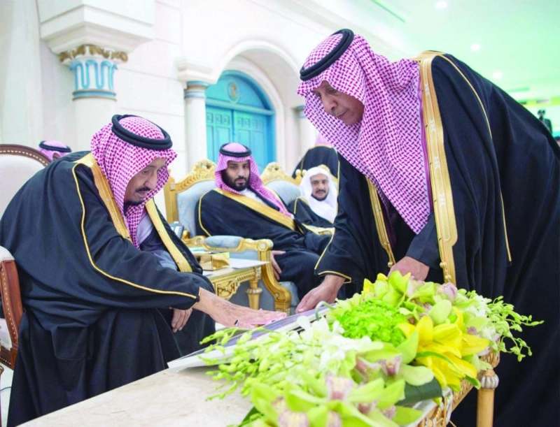 .. ولدى تدشينه المشروعات التنموية