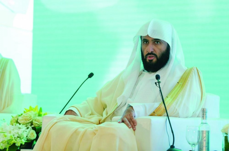 الصمعاني متحدثا بالحفل