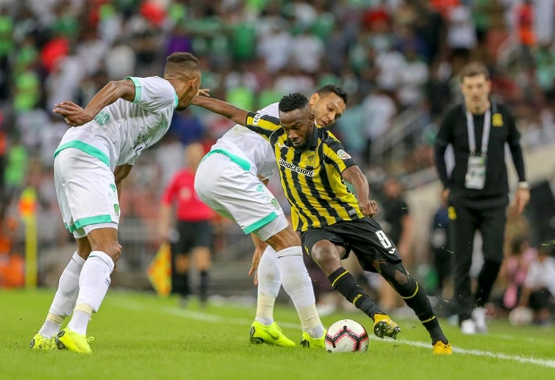 الاتحاد والأهلي أمس الأول في الجوهرة (نواف الجبني)