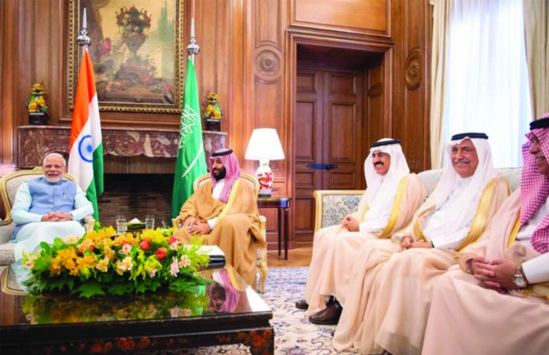 خلال لقاء ولي العهد برئيس وزراء الهند (واس)