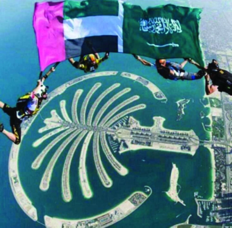السعودية والإمارات تحلقان معا نحو التطور