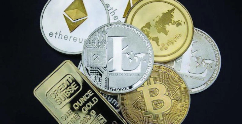 شعار العملات الرقمية (Crypto Globe)