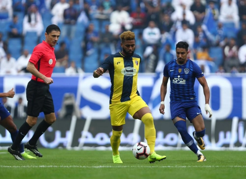 الهلال والحزم أمس في الرياض (موقع الدوري السعودي)