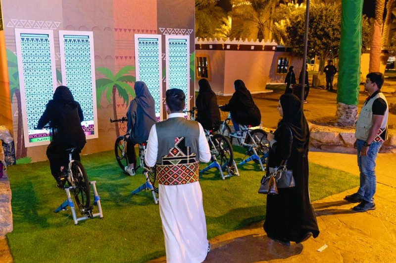 جانب من الفعاليات الخاصة بالعائلات