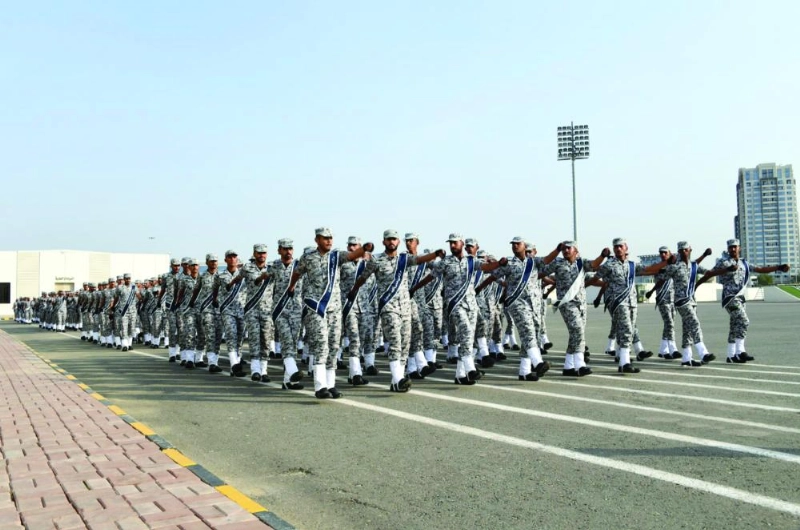 عدد من المتدربين خلال حفل التخرج (مكة)