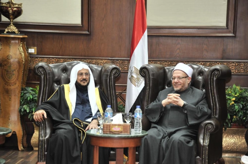 اجتماع وزير الشؤون الإسلامية ومفتي مصر (مكة)