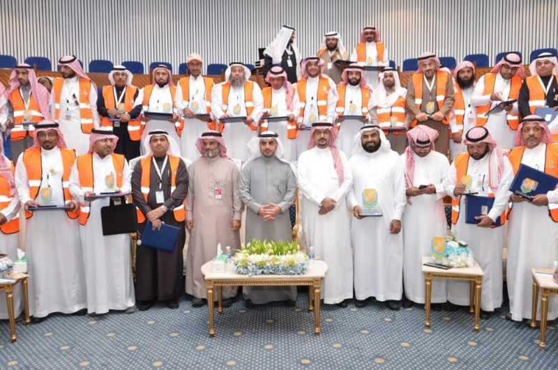 جماعية مع الدروع المحتفى بهم ضمن دافع (مكة)