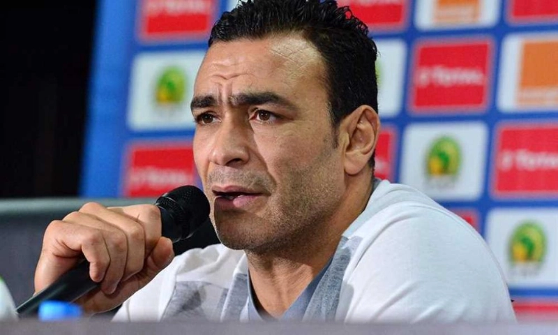 عصام الحضري