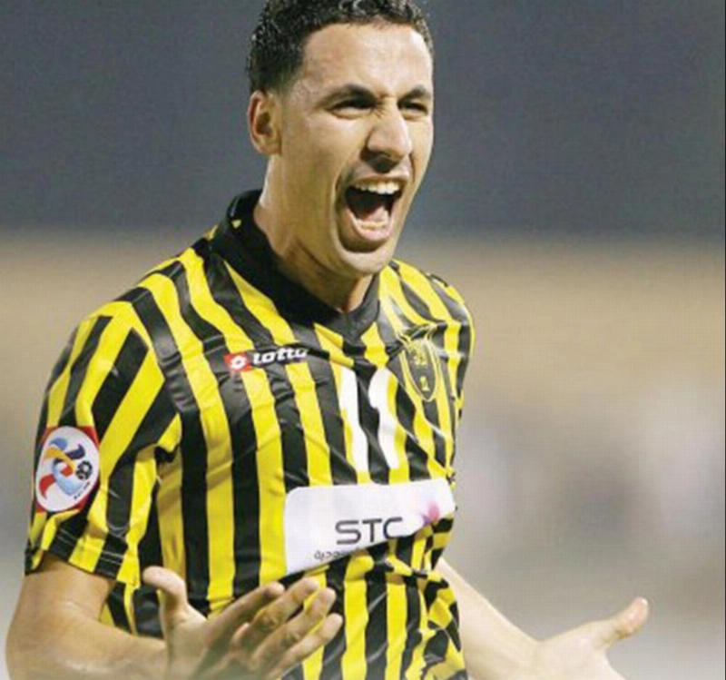 المغربي هشام بوشروان بشعار الاتحاد