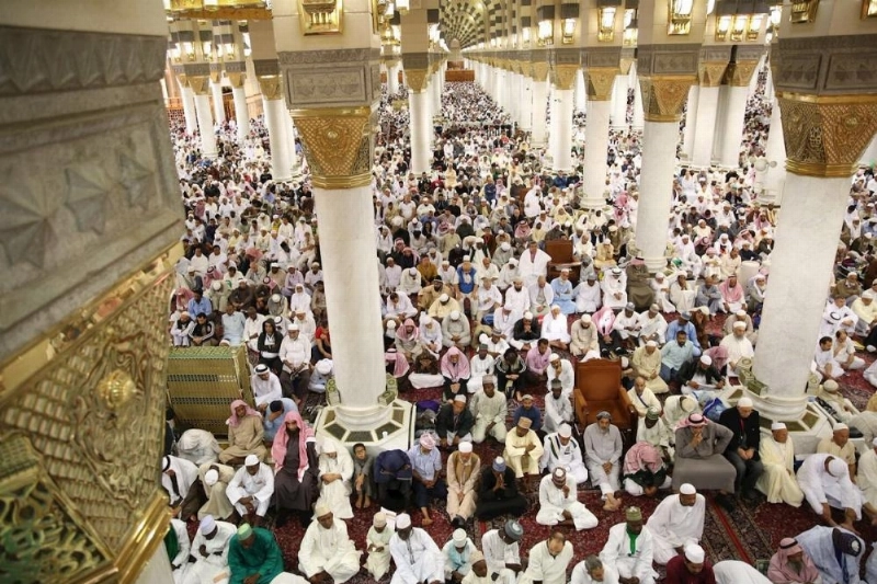 من صلاة الجمعة بالمسجد النبوي (شؤون الحرمين)