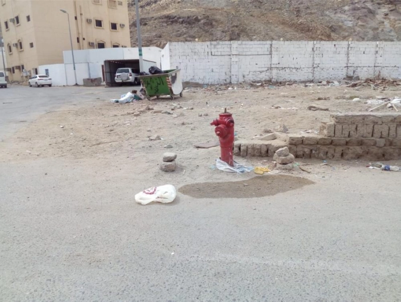 بعض مضخات إطفاء الحرائق (مكة)