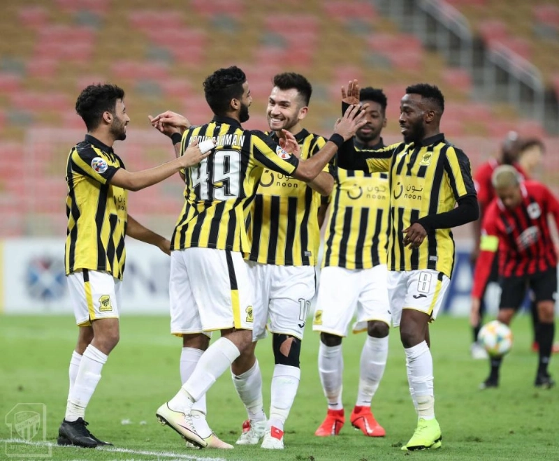 فرحة لاعبي الاتحاد بالفوز على الريان (إعلامي الاتحاد)