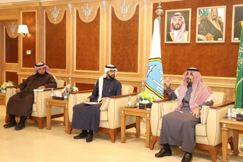 على هامش توقيع الاتفاقية (ترشيد)
