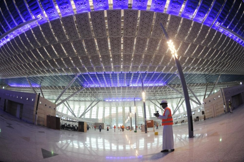 مطار الملك عبدالعزيز الدولي بجدة (مكة)