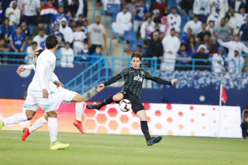هدف سوريانو في مرمى الأهلي أمس (الاتحاد العربي)
