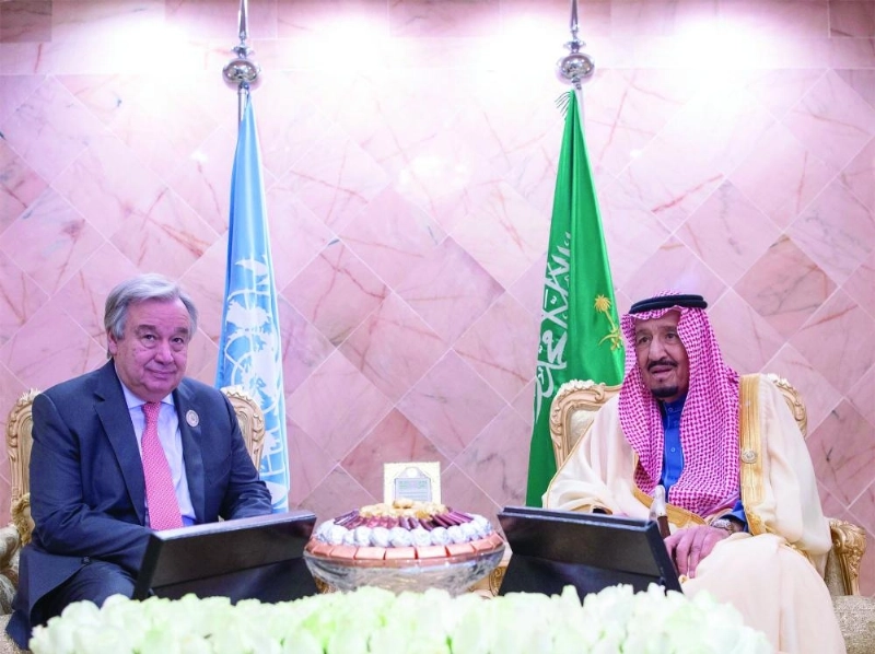 الملك سلمان لدى لقائه أنطونيو غوتيريس (واس)