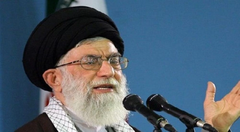 آية الله خامنئي: الأعداء يحاولون تأجيج النعرات الطائفية