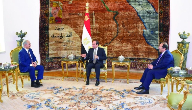 اجتماع السيسي وحفتر بالقاهرة (د ب أ)