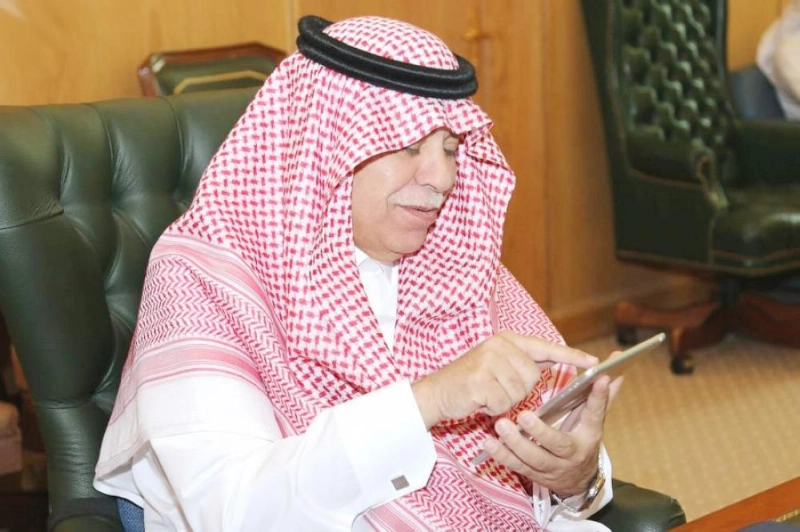 القصبي أثناء تدشين فرص (واس)