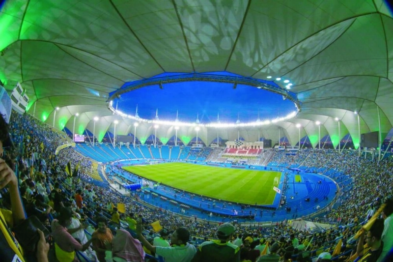 درة الملاعب