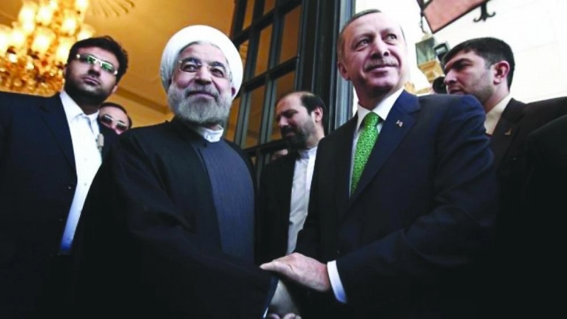 إردوغان خلال لقاء سابق مع خامنئي