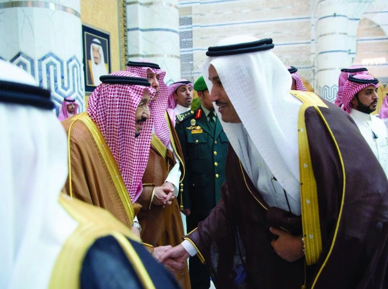 الملك سلمان لدى وصوله جدة (واس)