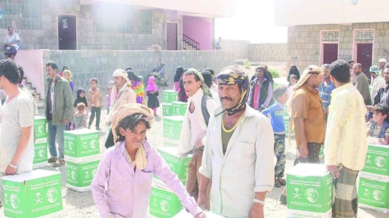 سلال غذائية سعودية في اليمن (واس)