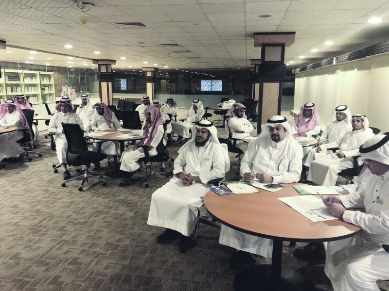 من اللقاء التعريفي (مكة)