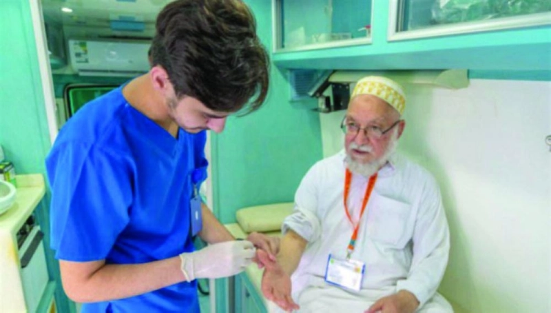 من الخدمات الإسعافية (مكة)