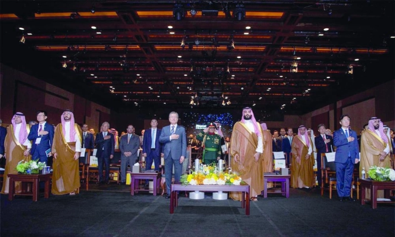 الرئيس الكوري وولي العهد خلال الحفل (واس)