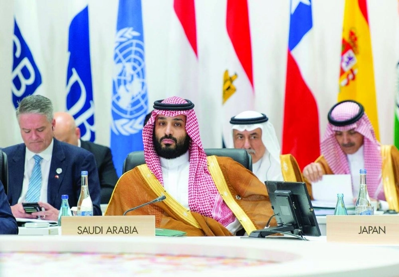 ولي العهد خلال الجلسة الختامية