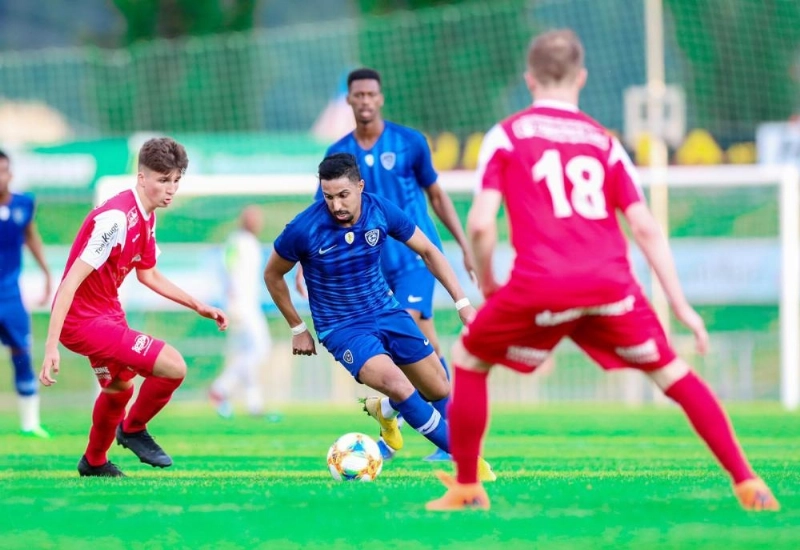 جانب من أولى مباريات الهلال الودية (مكة)