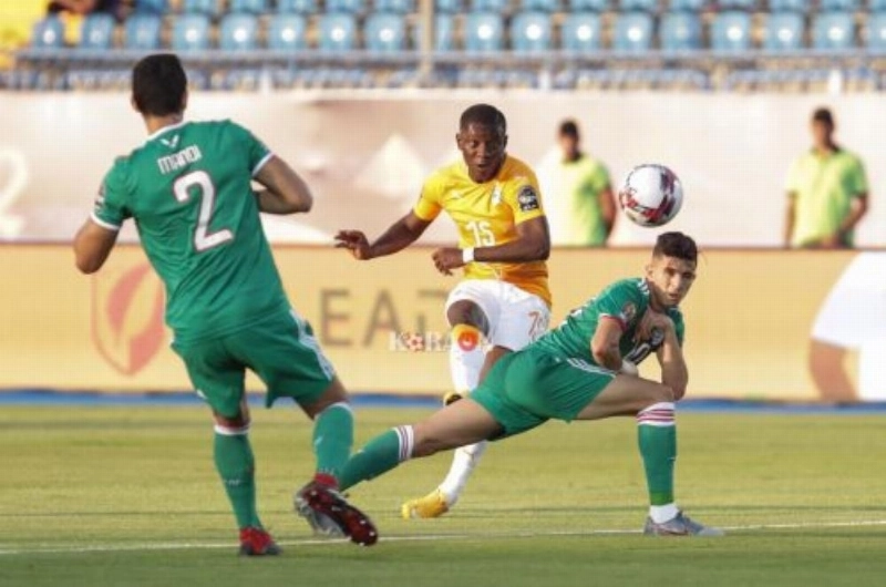 من مباراة الجزائر وساحل العاج